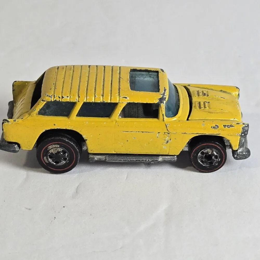 VINTAGE 1969 Hot Wheels Alive '55 Yellow Redline Diecast Car  Hong Kong